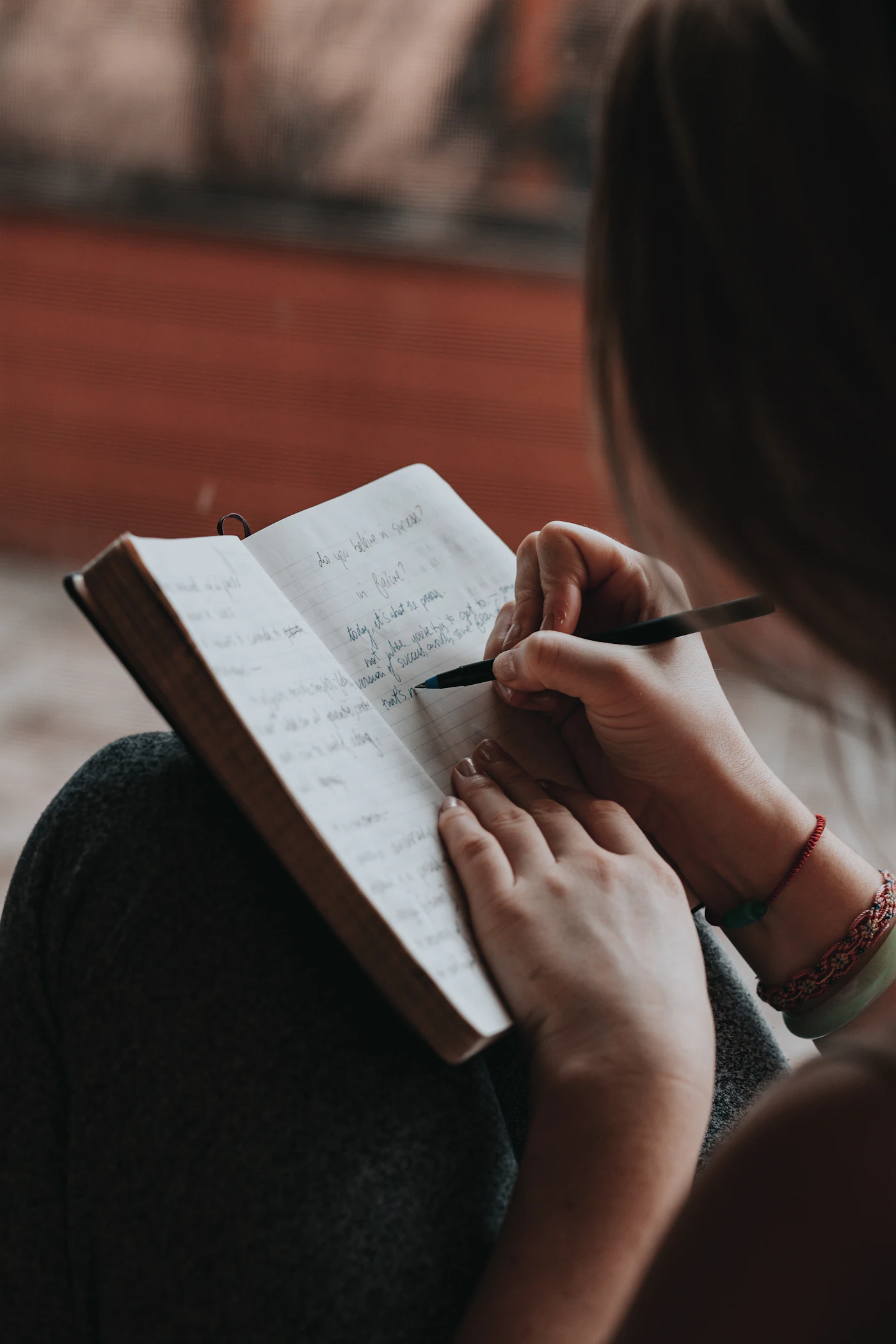 Illustration for “Journaling for Goal Clarity: A Beginner’s Guide”